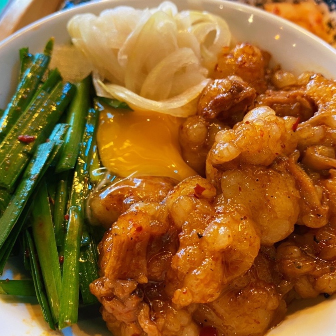  동국대 맛집 무로 충무로  느끼하지 않아 한그릇 싹 비웠던 대창덮밥