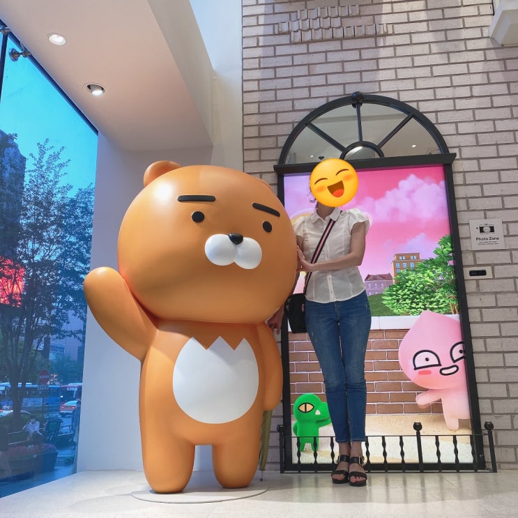  카카오프렌즈 강남점 VIP 프리뷰잉 다녀왔어요. 놀거리 가득
