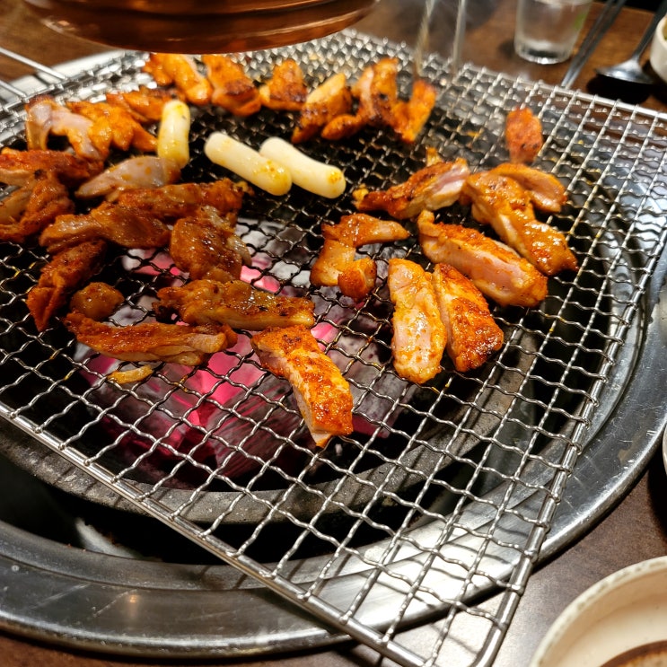 이보게 자네 면목동 닭갈비 한번 잡숴봐~