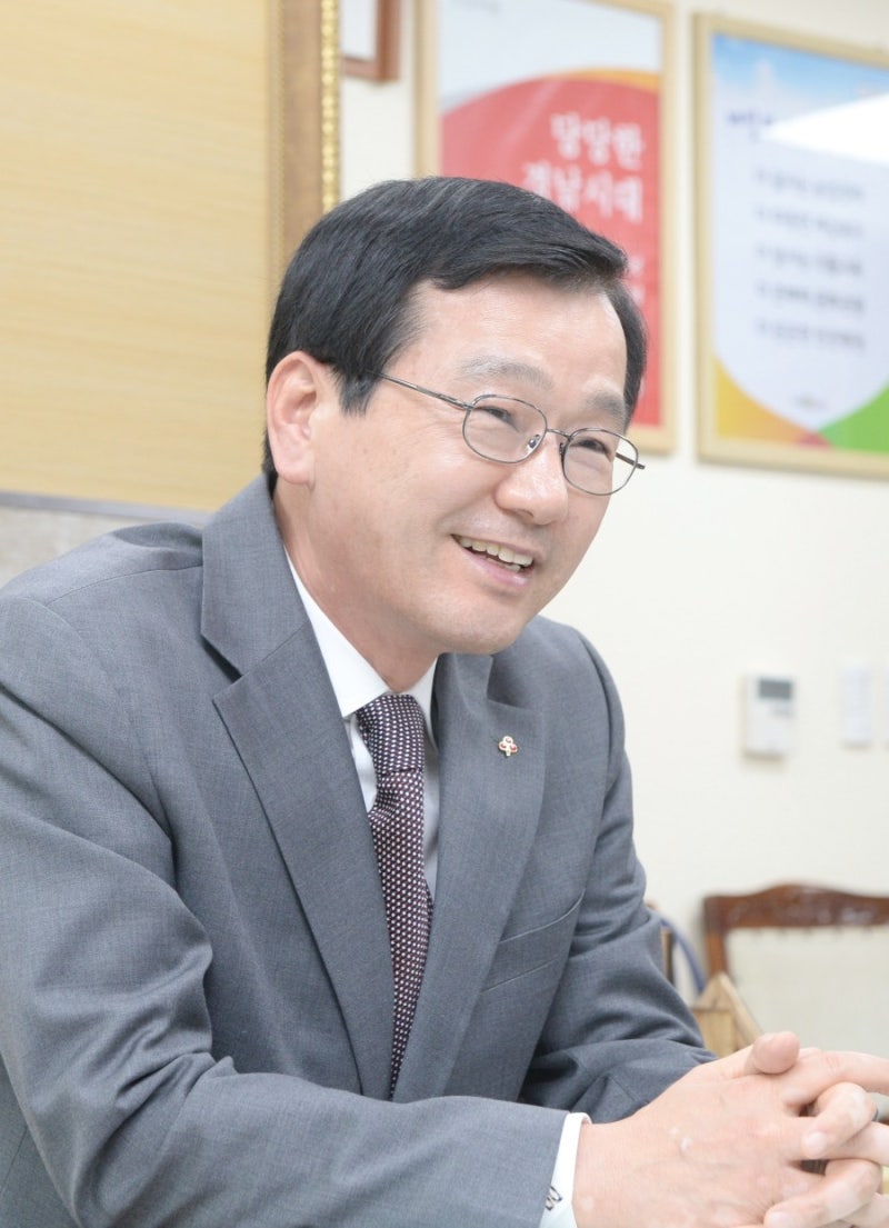 차기 경남도지사 출마설 속의 이홍기 전 거창군수'비하인드스토리' 제 1편