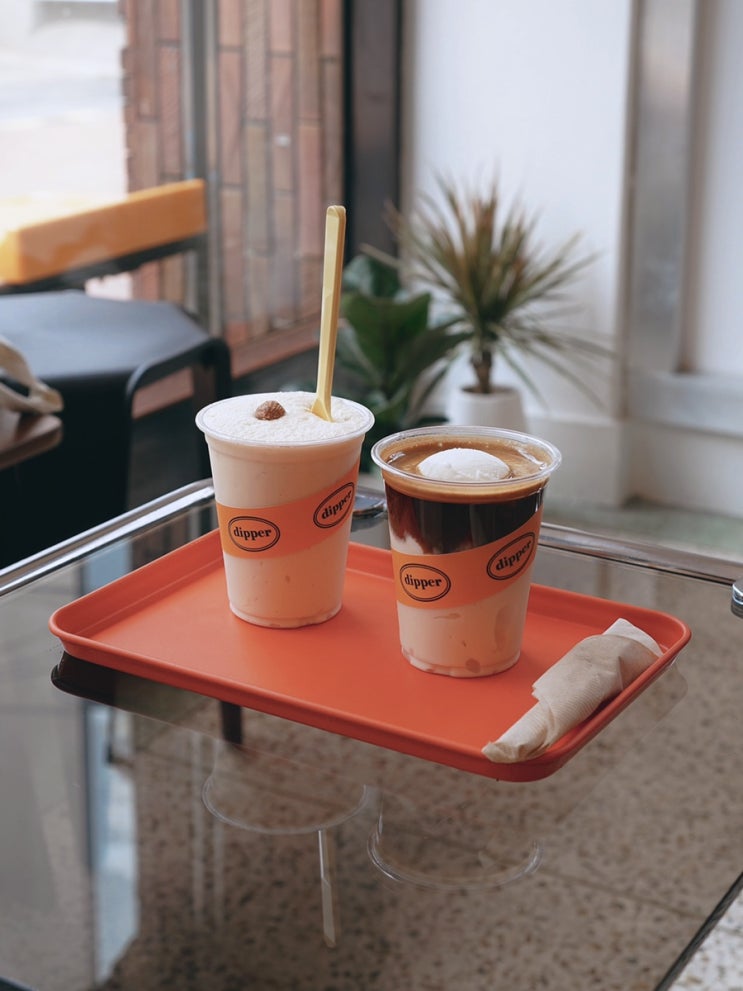  그라니따가 맛있는 서촌카페 디퍼카페테리아 Dipper caffetteria