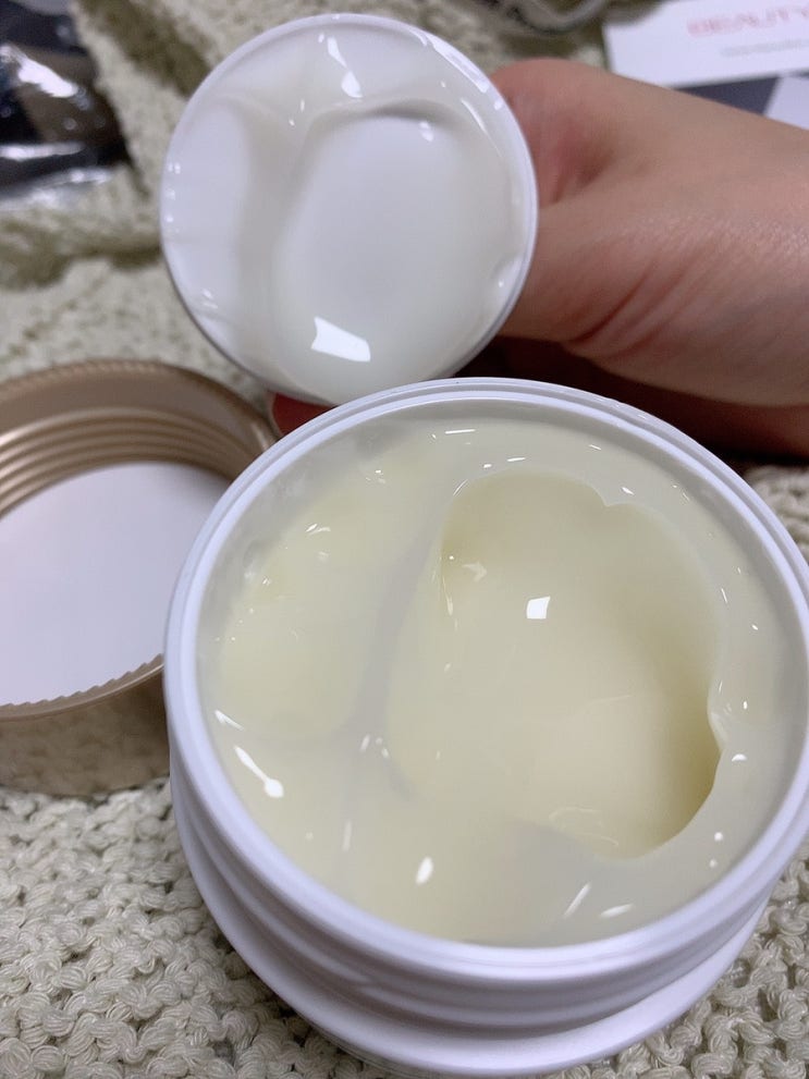  팔꿈치 색소침착 바디미백크림 직접사용후기 뷰티영 블랙아웃 프리미엄