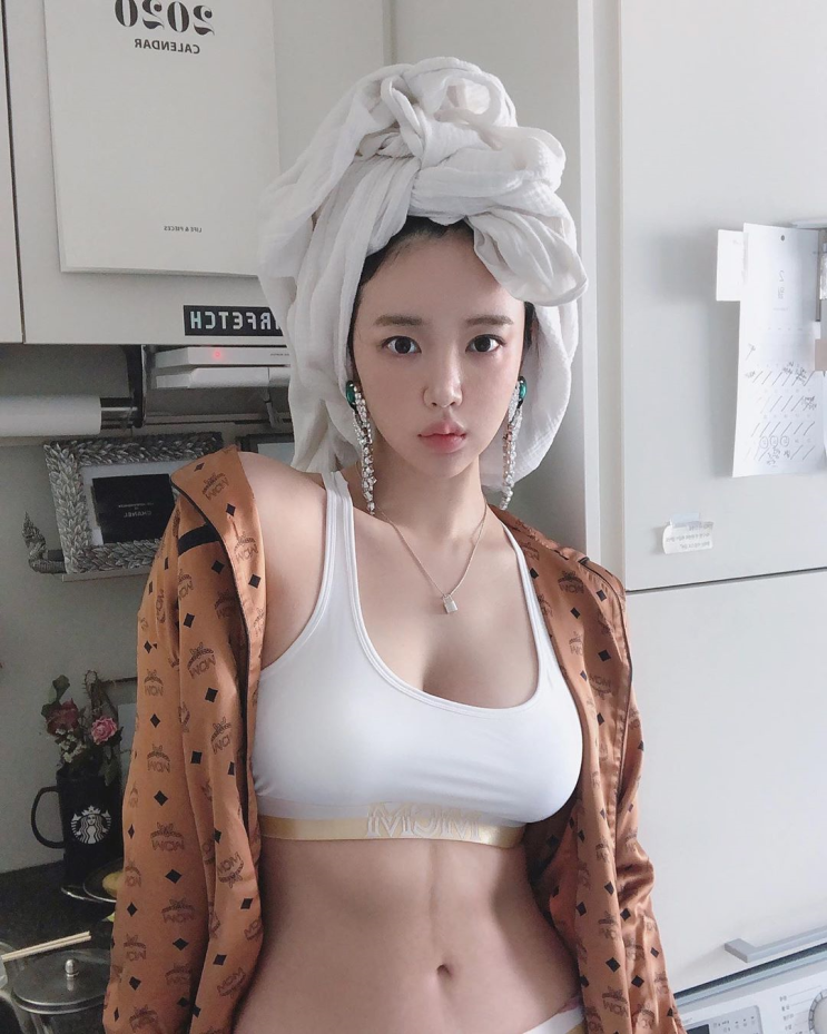  이연화 나이 모델 머슬퀸 키 학력 고향 가족 결혼 남편 남자친구 성형전후