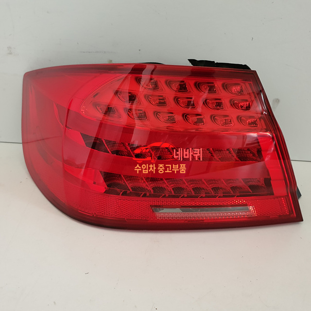  수입차부품 bmw 3시리즈 컨버터블 후미등 테일램프 데루등 e92 m3 (장안동중고부품 bmw부품 중고후미등 네바퀴)