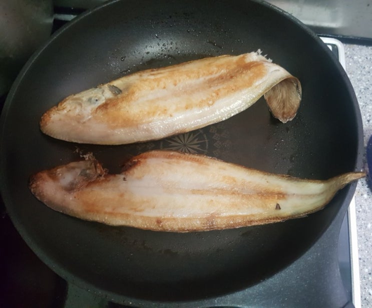 조리 간편하고 비린내 없는 반건조생선 서대박대 <베스트수산> 조리 간편하고 비린내 없는 반건조생선 서대박대 <베스트수산>