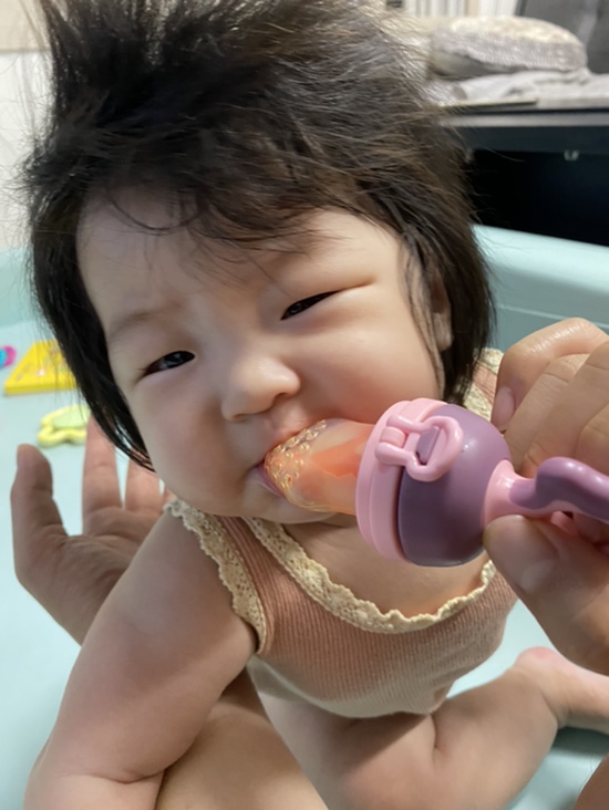 예꼬맘 트위스트 과즙기 사용후기_과즙망 장단점, 아기 과일먹이는 방법, 중기이유식, 과일먹는시기, 과일먹이는팁 예꼬맘 트위스트 과즙기 사용후기_과즙망 장단점, 아기 과일먹이는 방법, 중기이유식, 과일먹는시기, 과일먹이는팁