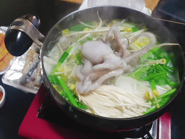  불토도 술 마셔요.