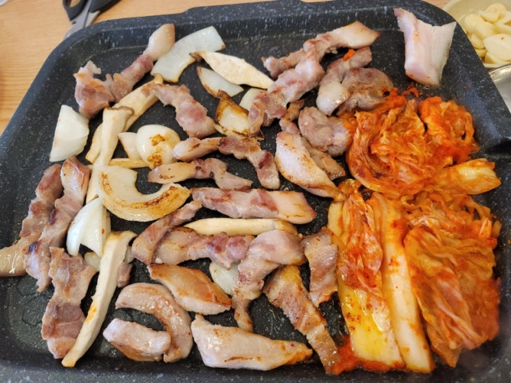  별난돼지 김치찌개&뒷고기(용인 천리 맛집, 가볼만한곳, 모임 회식 하기좋은곳)