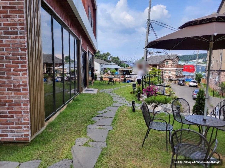 넓은 정원이 있는 일산 문봉동 카페 "아다모커피(Adamo coffee)"