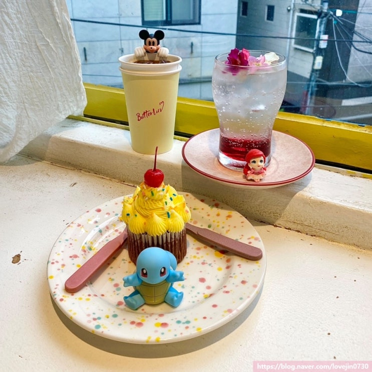 『버터럽』 전포에 위치한 귀엽고 핑크핑크한 카페!
