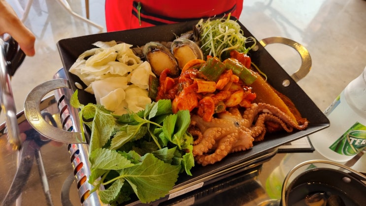 여수 낭만포차거리하면 여수 삼합 맛집 낭만포차12번 다녀와야죠 여수 낭만포차거리하면 여수 삼합 맛집 낭만포차12번 다녀와야죠
