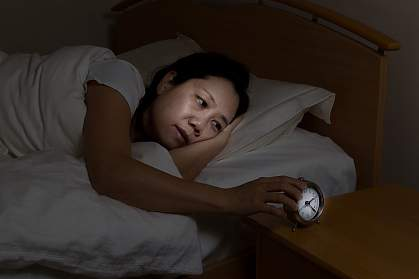 치매 위험을 높이는 중년 수면 부족