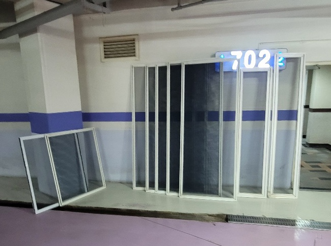  장마철 인천방충망 수리 교체하고 모기 차단했어요.