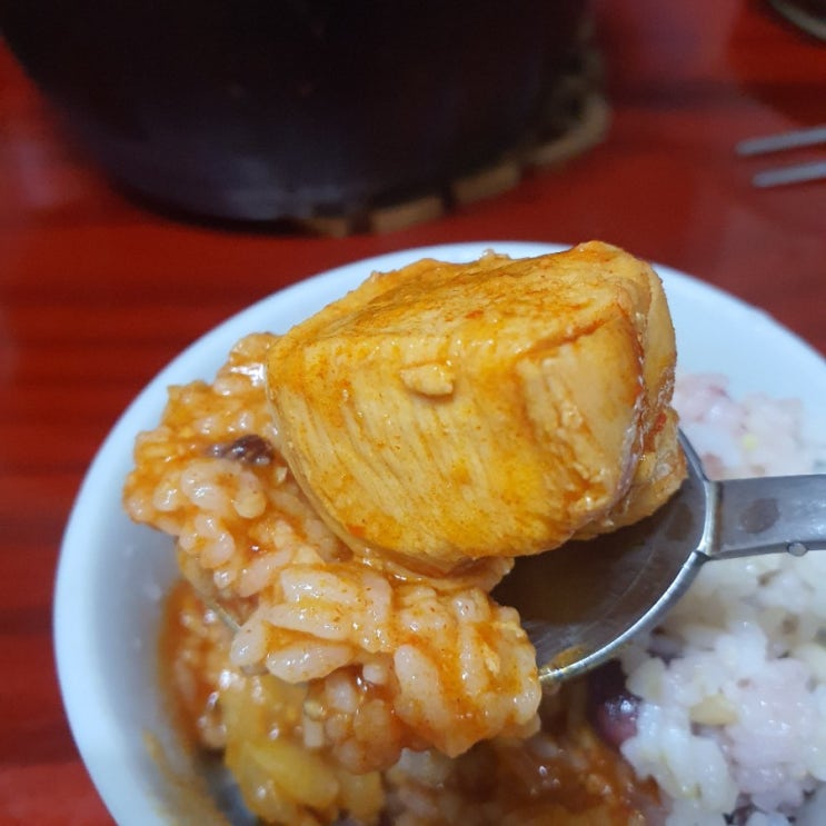  자취생 요리 닭가슴살로 만든 간단한<닭볶음탕> - 엄마의 레시피