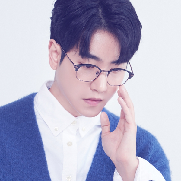 리뷰가 좋은 멜라크메 남자 여자 국산 사각 라운드 메탈 하금테 뿔테 브라운 안경테 좋아요 리뷰가 좋은 멜라크메 남자 여자 국산 사각 라운드 메탈 하금테 뿔테 브라운 안경테 좋아요