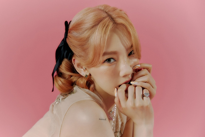  소녀시대 태연 디지털 싱글 위크엔드(Weekend)로 컴백