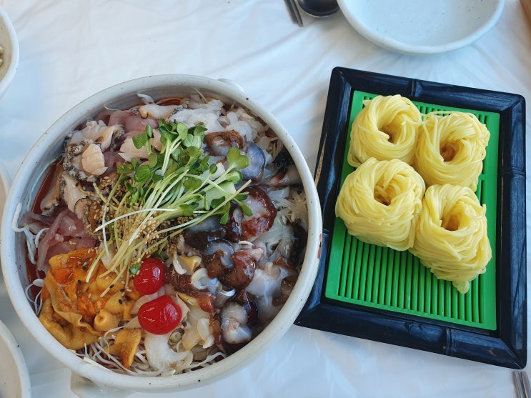  속초 항아리물회 속 시원하게 한 그릇(주차,메뉴)
