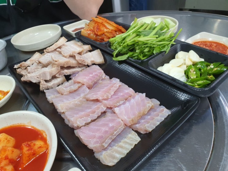 [맛집] 부천 홍어 맛집, 신메뉴 홍어삼합 맛본 후기(해남묵은지는 핵맛)