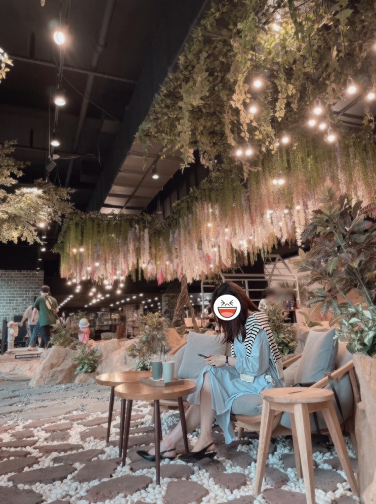  서면, 전포, 문현동 ifc몰 대형카페 보타닉아덴