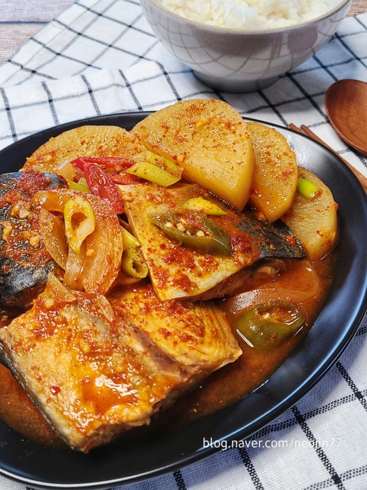 자반고등어무조림 맛있는양념 제대로~ 간 고등어요리 자반고등어조림 자반고등어무조림 맛있는양념 제대로~ 간 고등어요리 자반고등어조림
