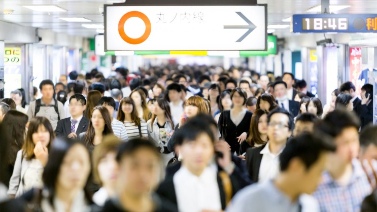 ＜일본 전철은 '치한 천국'이라는 오명을 벗을 수 있을까?＞