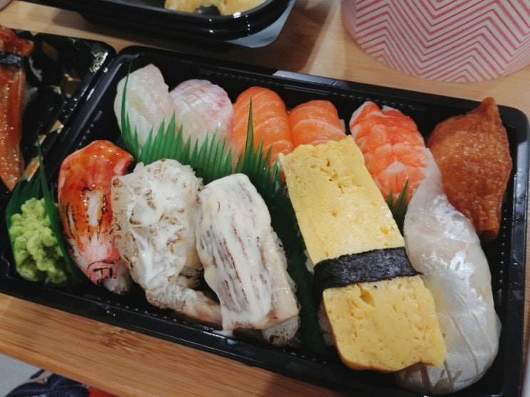 오렌지스시에서 오랜만에 초밥을 시켜 먹었다 오렌지스시에서 오랜만에 초밥을 시켜 먹었다