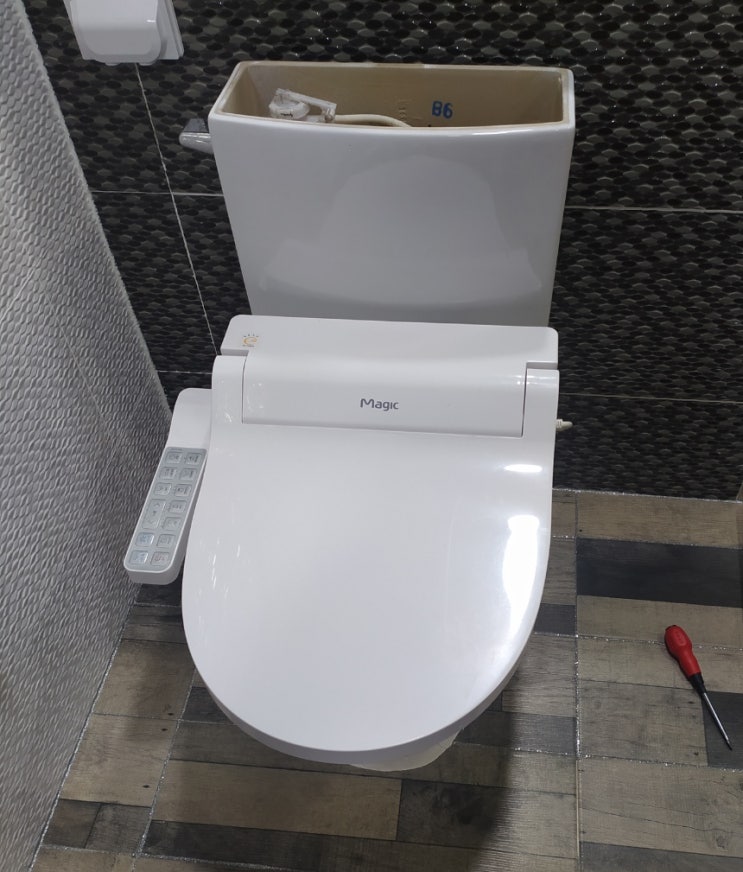 김해 장유 아파트화장실 하수구냄새제거를 위한 하수구트랩시공 !