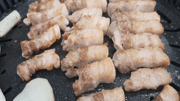  울산 북구 명촌 맛찬들왕소금구이(직접 구워주는 숙성 삼겹살 )