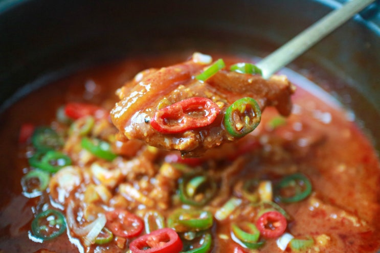  백종원 대패삼겹 고추장 무 된장찌개 된짱짜글이, 냉동대패삼겹살요리