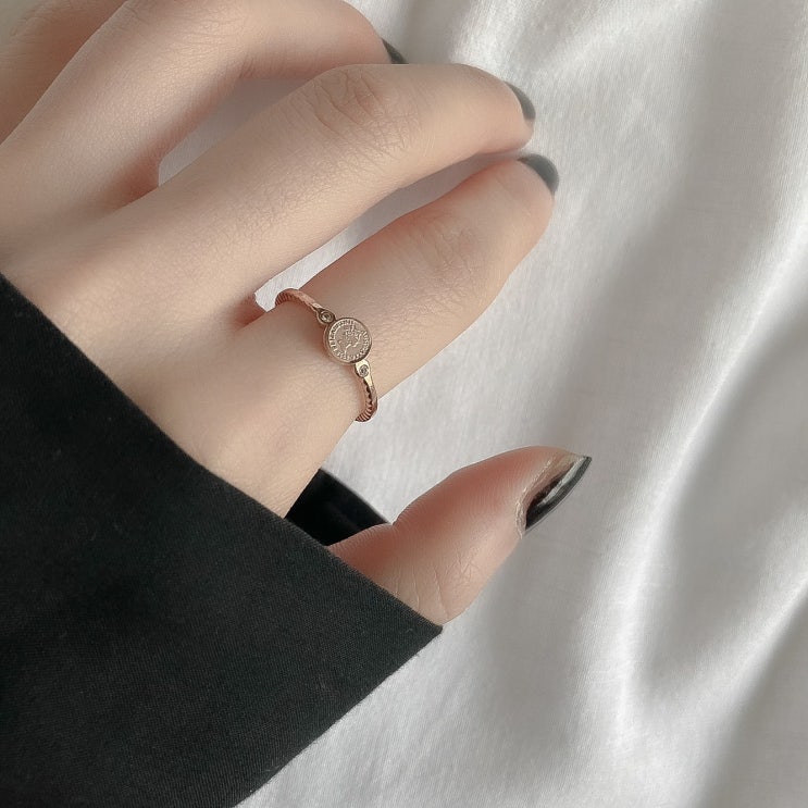 선택고민 해결 미니먼트 써지컬스틸 코인 반지 좋아요 선택고민 해결 미니먼트 써지컬스틸 코인 반지 좋아요