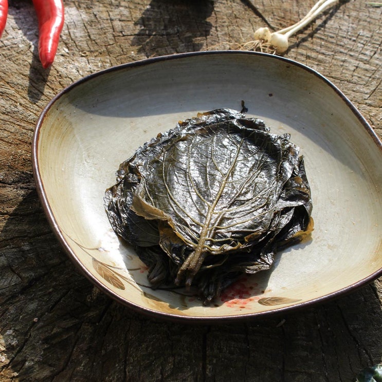 잘나가는 부산 간장깻잎장아찌 2kg 깻잎간장장아찌 반찬가게, 간장깻잎 2kg ··· 잘나가는 부산 간장깻잎장아찌 2kg 깻잎간장장아찌 반찬가게, 간장깻잎 2kg ···