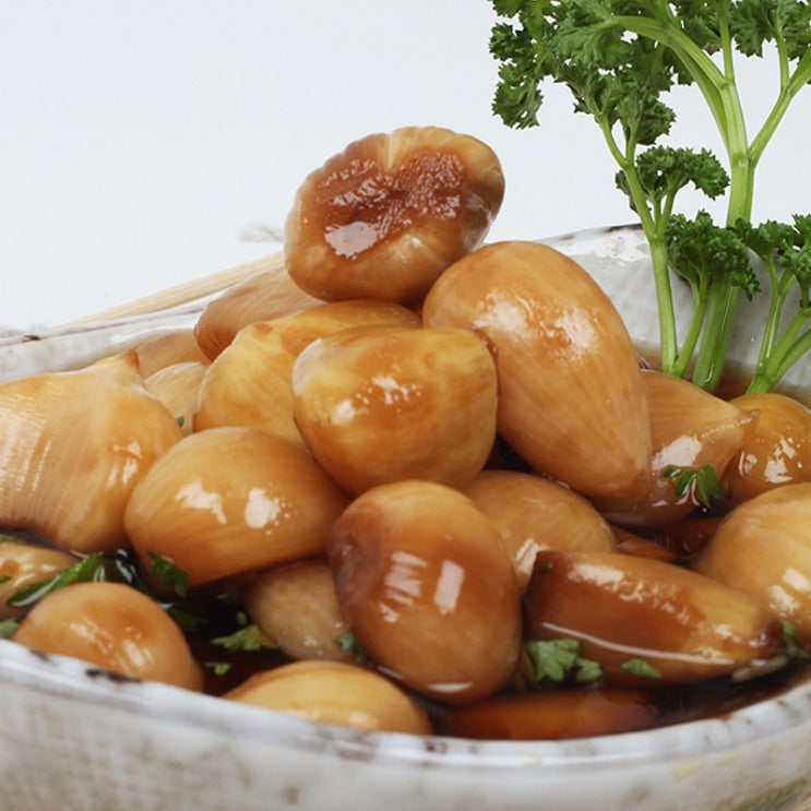 리뷰가 좋은 청양골 마늘 장아찌 500g, 1팩 ··· 리뷰가 좋은 청양골 마늘 장아찌 500g, 1팩 ···