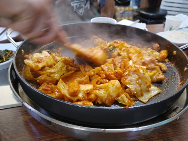 [서울/용산]오근내 닭갈비-한번 먹고나면, 닭갈비하면 바로 이 집이 생각나게 됩니다. 용산 대표 숨은(?) 맛집입니다.