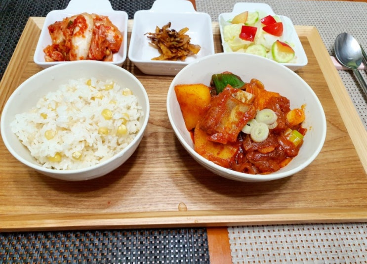  [매일밥상]매운돼지갈비찜(21.07.07)