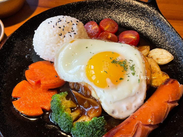  제주 송당리 맛집 환영키친 해물짬퐁파스타