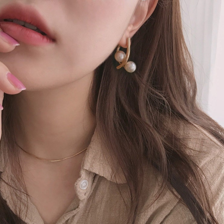 최근 인기있는 초콜리트쥬얼리 샤비안 커브메탈바 진주 투웨이 드롭귀걸이 2color 귀걸이 추천해요 최근 인기있는 초콜리트쥬얼리 샤비안 커브메탈바 진주 투웨이 드롭귀걸이 2color 귀걸이 추천해요