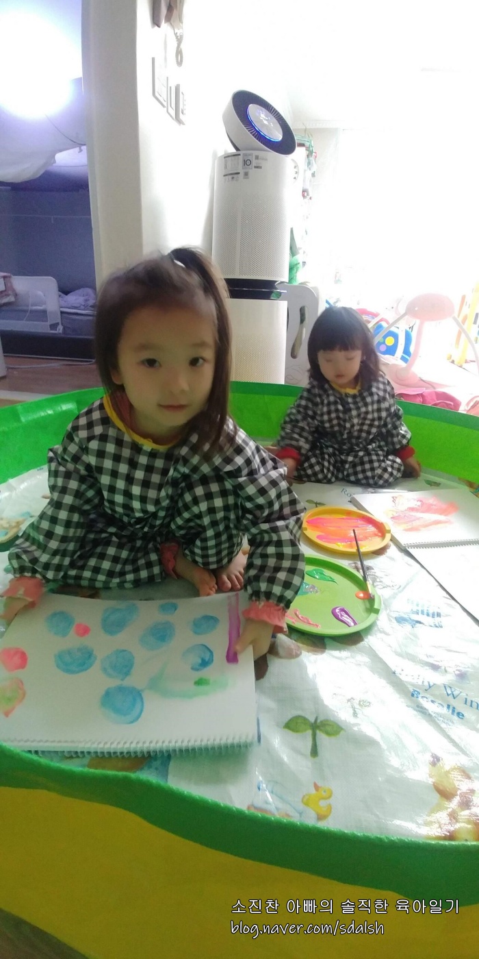  집콕놀이 미술놀이 촉감놀이 오감놀이 필수품인 놀이매트 (논슬립 놀이매트 추천)