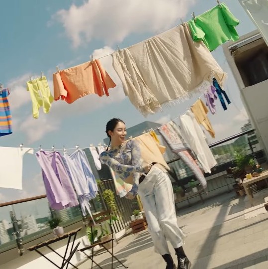  신한라이프 광고 음악 노래 Fly so higher 넘 씬나요!