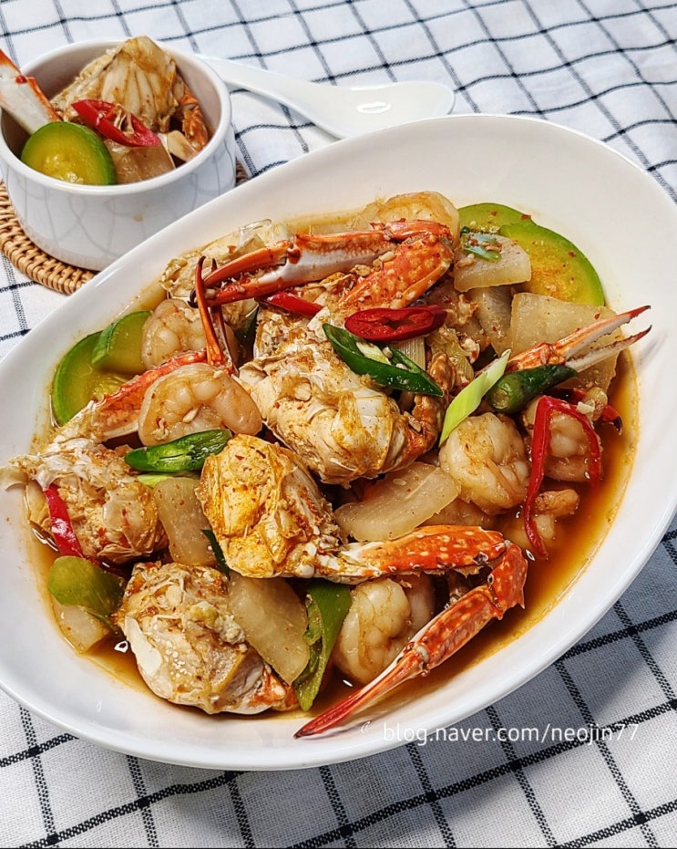 꽃게탕 (찌개) 끓이는법 냉동 꽃게요리 저녁메뉴추천 구수한 국물요리 w.꽃게라면 꽃게탕 (찌개) 끓이는법 냉동 꽃게요리 저녁메뉴추천 구수한 국물요리 w.꽃게라면