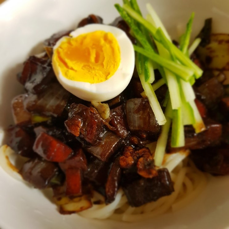  야채 듬뿍, 맛난 간짜장 만들어요.