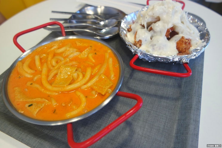  잠실맛집 아이와 가볼만한 맛집 노랑강정 롯데월드잠실점 후기