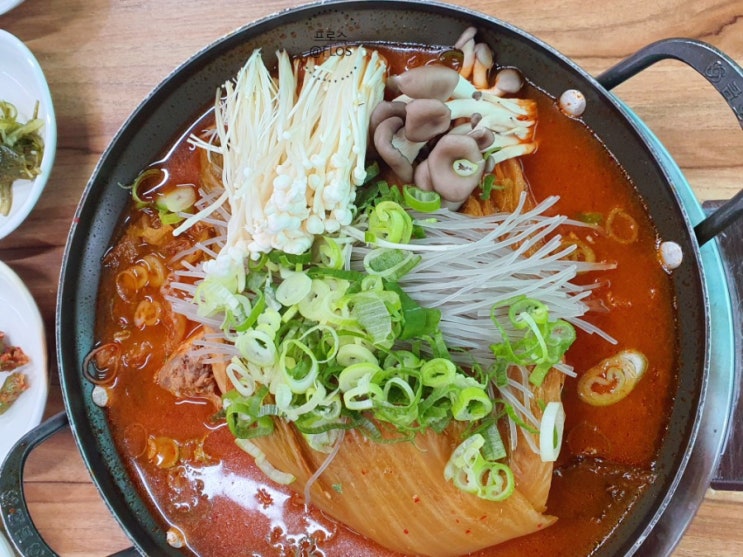  포천 광릉수목원 맛집,  묵은지 닭볶음탕이 맛있는 연미정에서 복날 전에 몸보신하기~