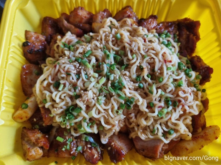  훌랄라 참숯 바베큐치킨
