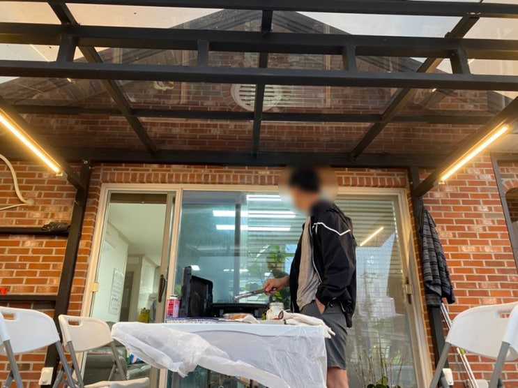  웨버그릴로 홈바베큐 해먹기 (홈캠핑, 펜션 느낌 뿜뿜)