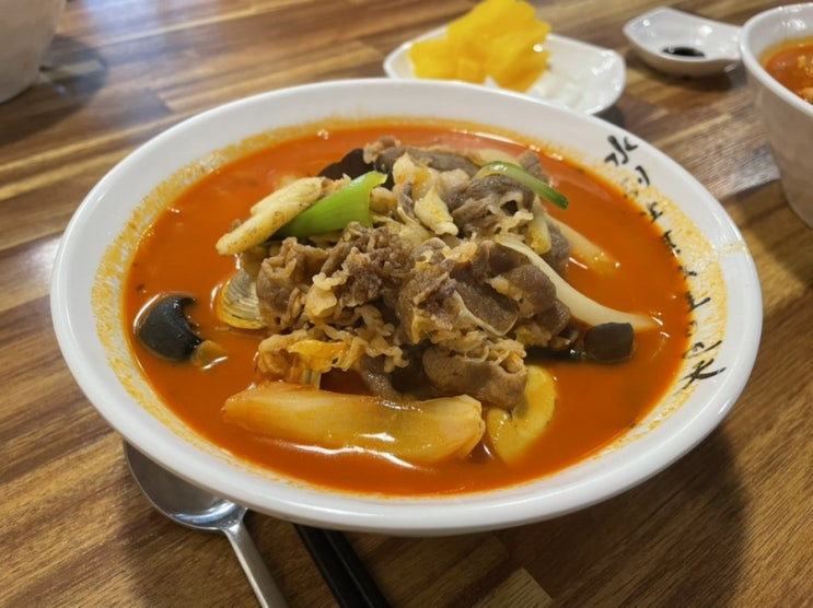  마곡발산 점심) 차돌짬뽕 역대급 맛집 라이반점