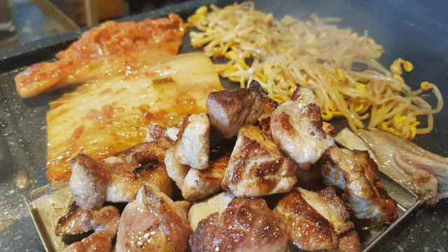  [부산/동래] 고기 맛보다 사장님이 너무너무 친절했던 하남돼지집 부산동래점 내 지갑 털리려다 친구 지갑 털기