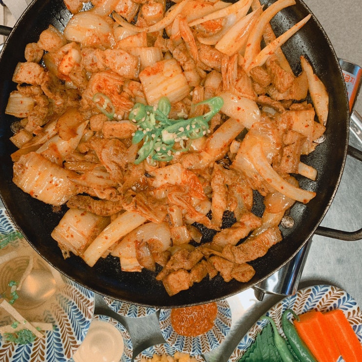  [ 정통집 ] 신촌 맛집 정통집 솔직 후기 !
