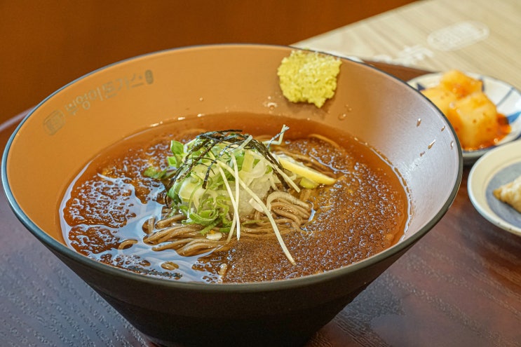 기막혔던 압구정 냉모밀 맛집, 부엉이돈가스