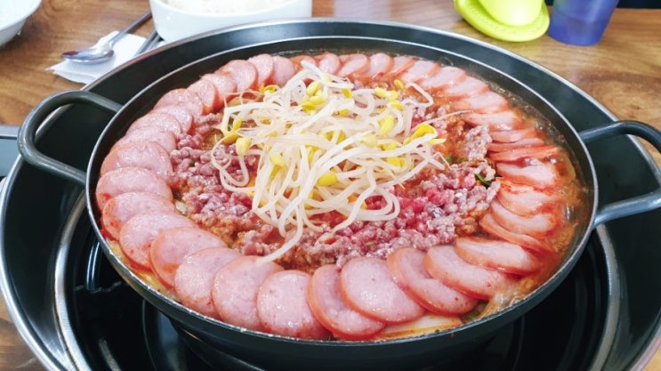  인계동맛집 비쥬얼좋은 이나경 송탄부대찌개