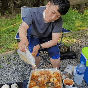  캠핑요리배달 일미만두전골 밀키트 끝내줘요